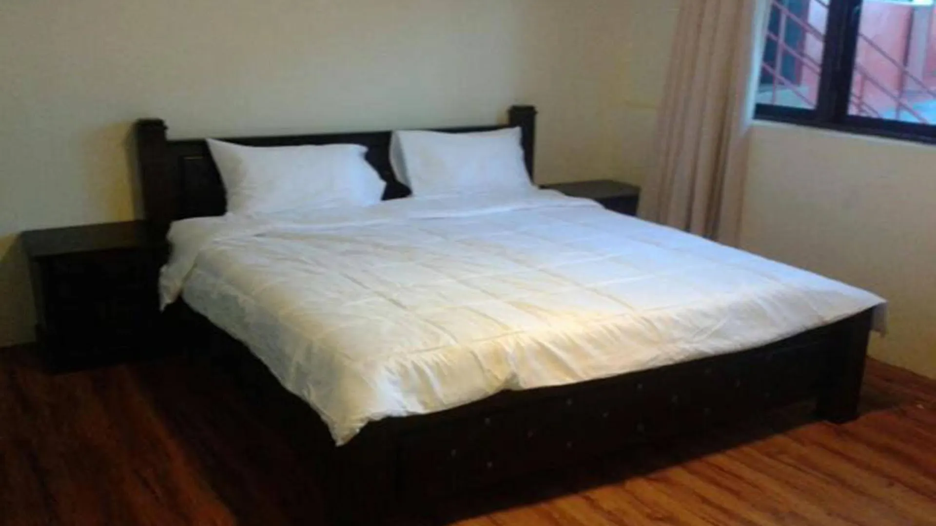 8 Boutique By The Sea Hotel Tanjung Tokong 2*,  Malajzia